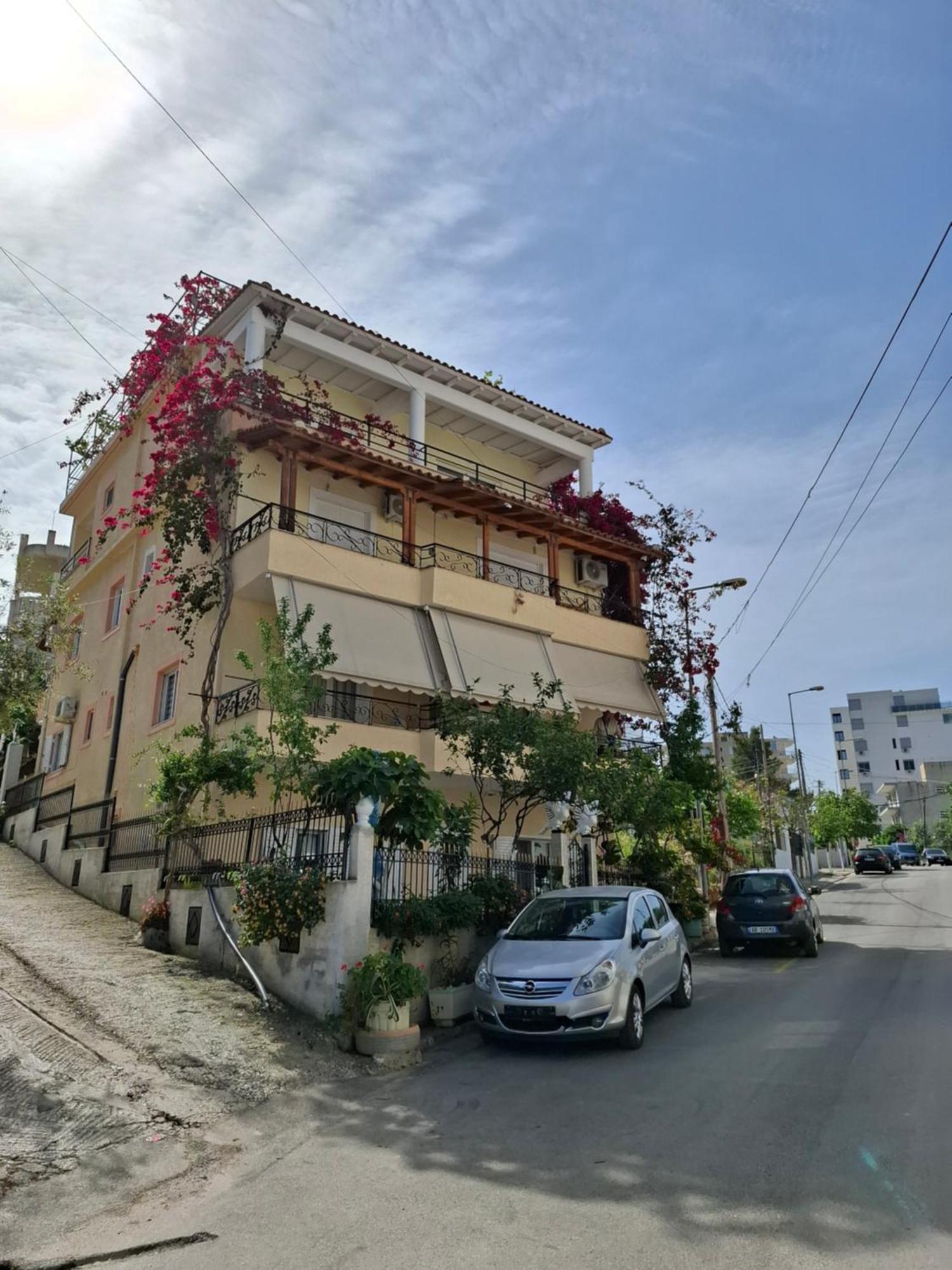 Vila Veli Brothers Sarandë Eksteriør bilde