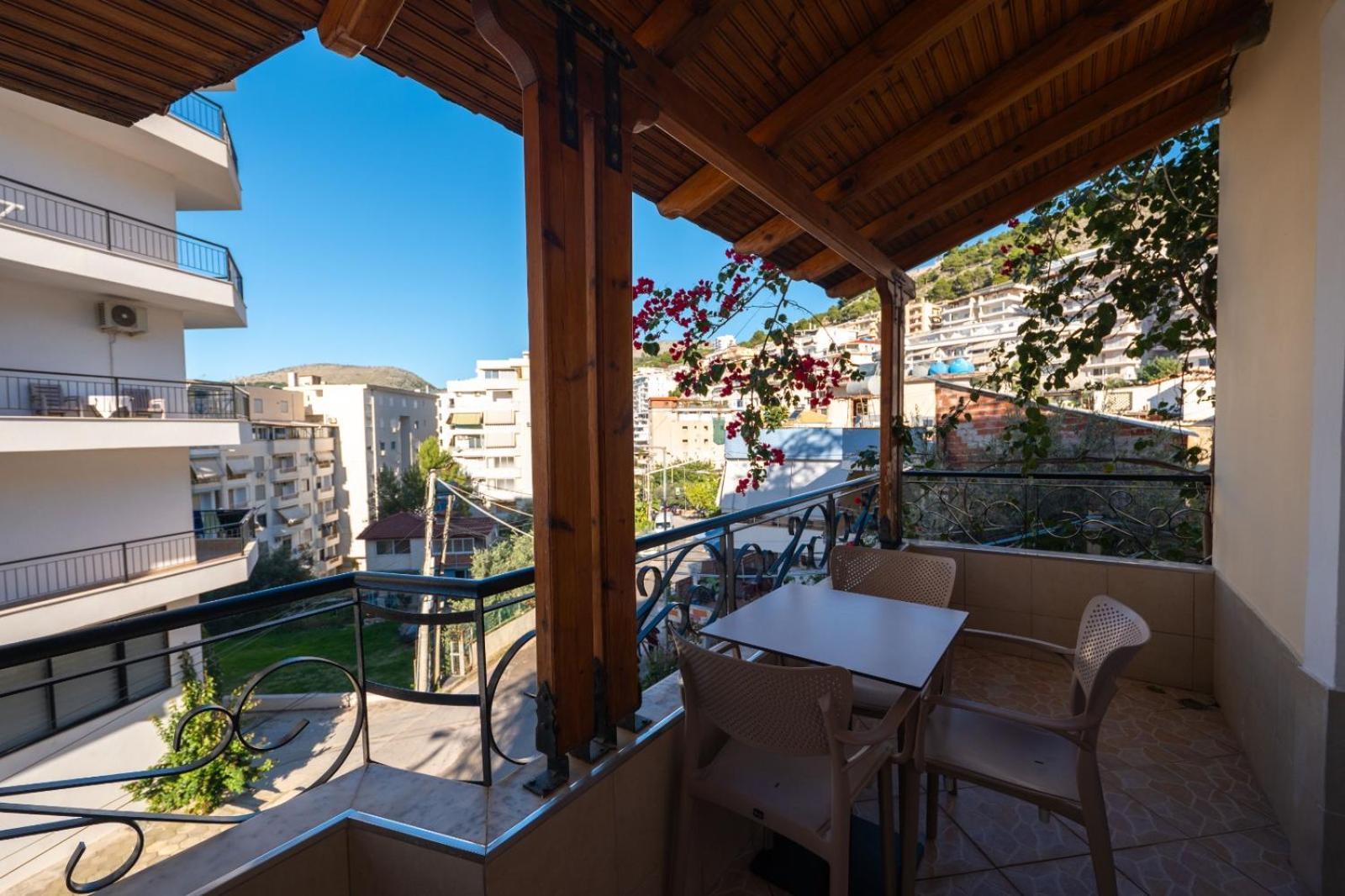 Vila Veli Brothers Sarandë Eksteriør bilde
